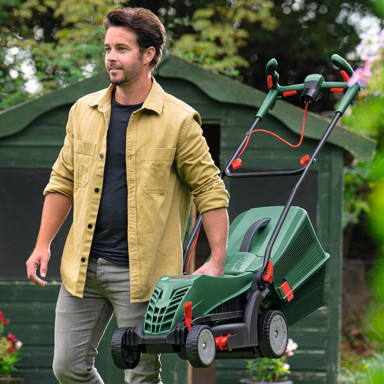 37cm Corded Electric Lawn Mower with Grass Box, detail view